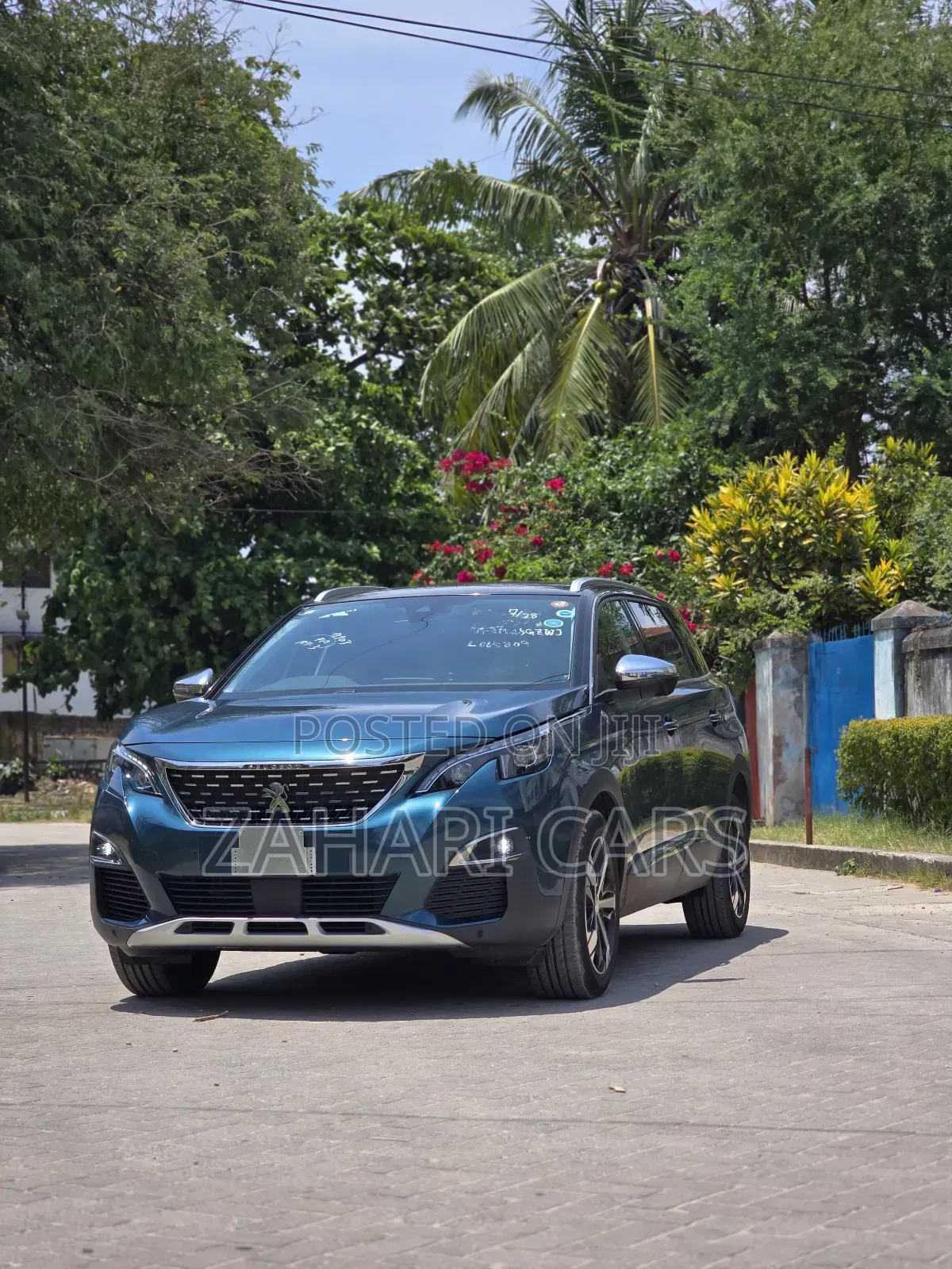 Peugeot 5008 2018 Blue