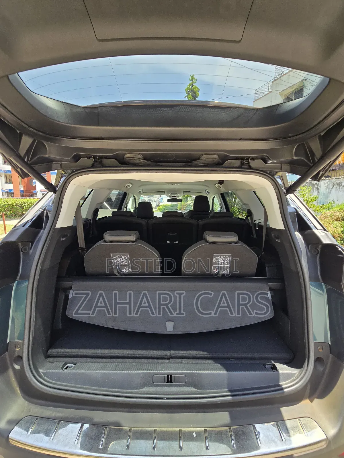 Peugeot 5008 2018 Blue