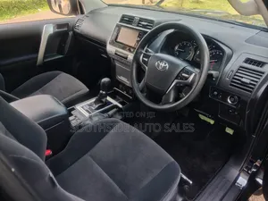 Toyota Land Cruiser Prado 2.7 2018 Black
