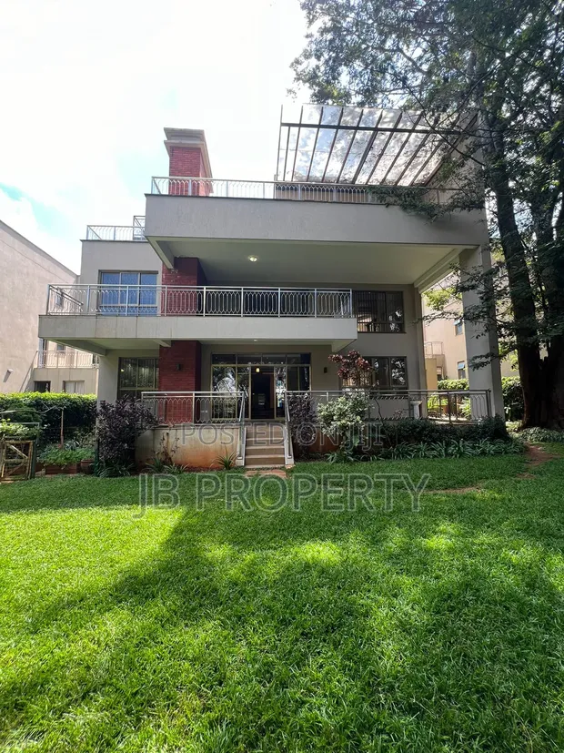 5bdrm Townhouse/Terrace in Executive 5Bdrm With, Lavington for sale
