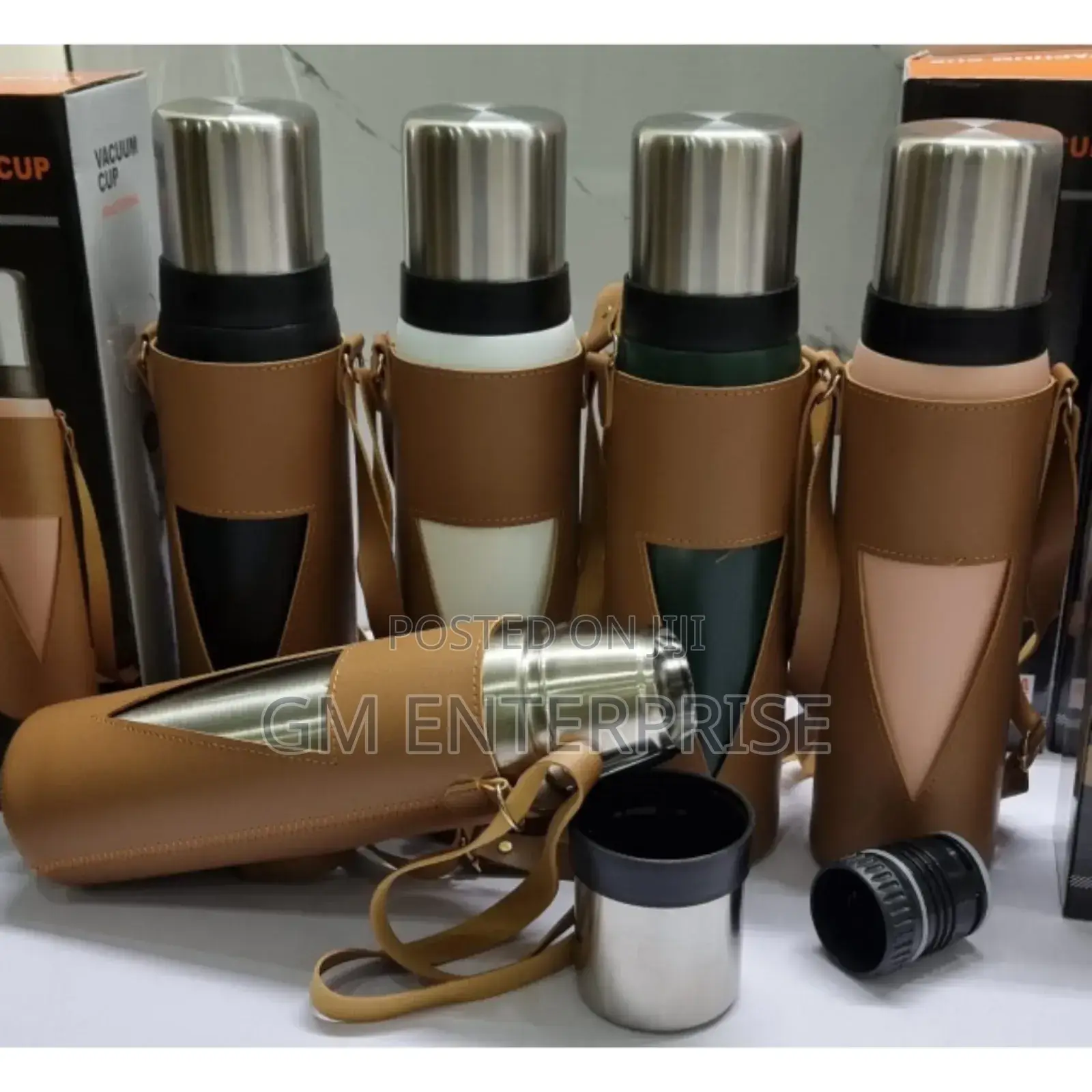 1200ml Camping Thermocup in Leather Carrier Bag