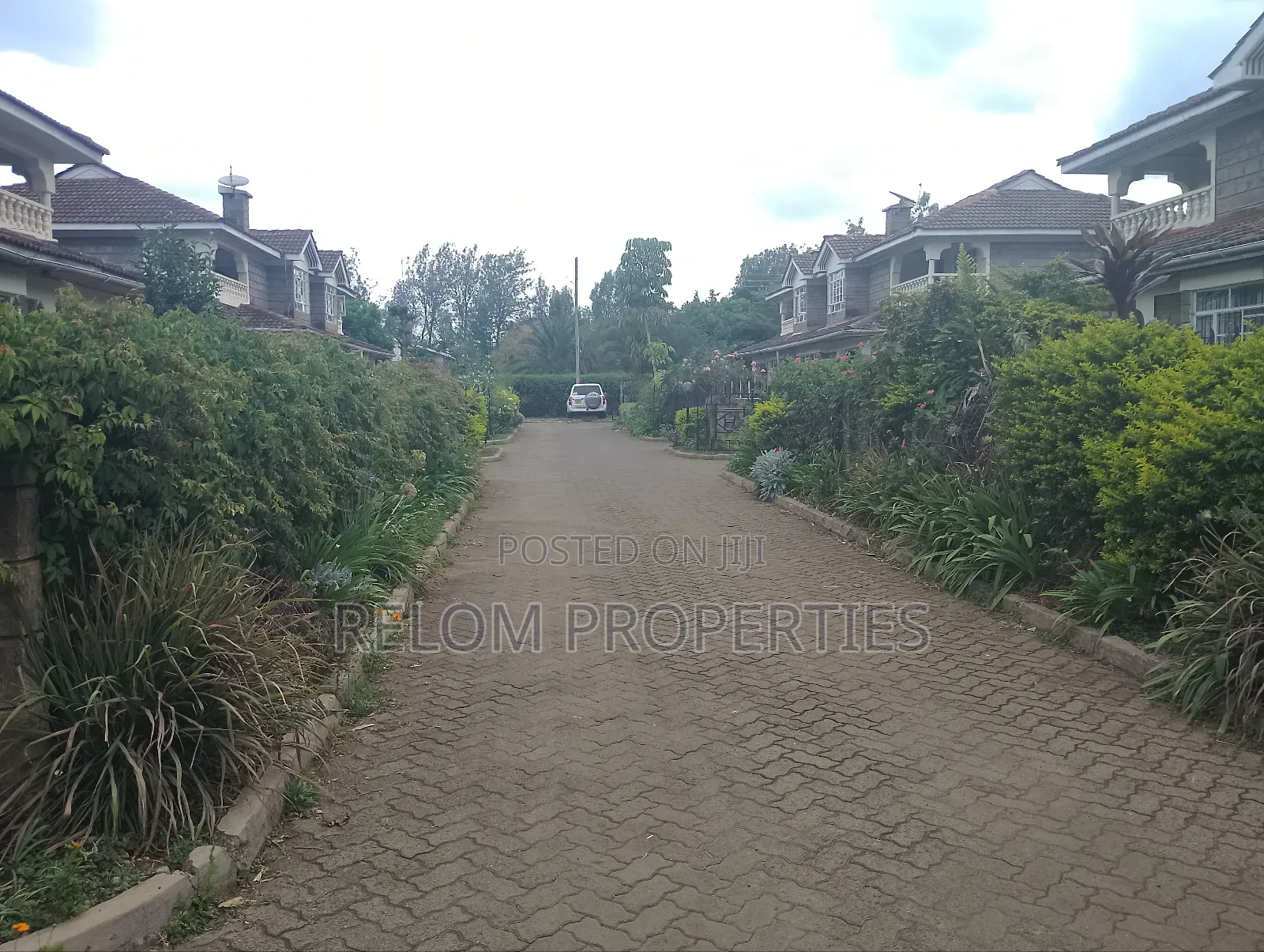 4bdrm Townhouse / Terrace in Karen for rent