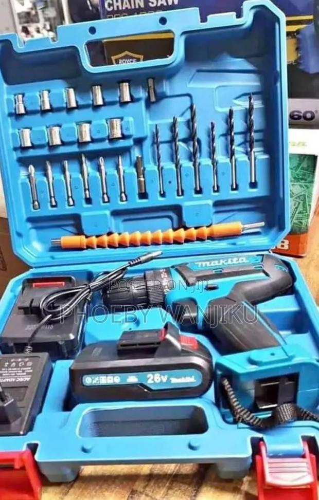 Full Makita Cordless Drill Set