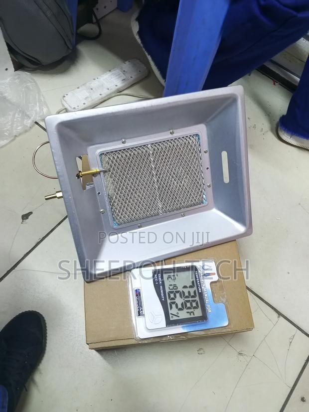 Gas Brooder Temperature Hygrometer