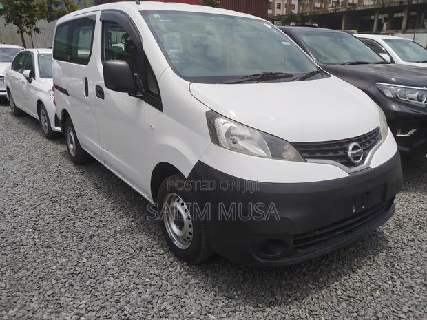 Nissan NV200 2018 White