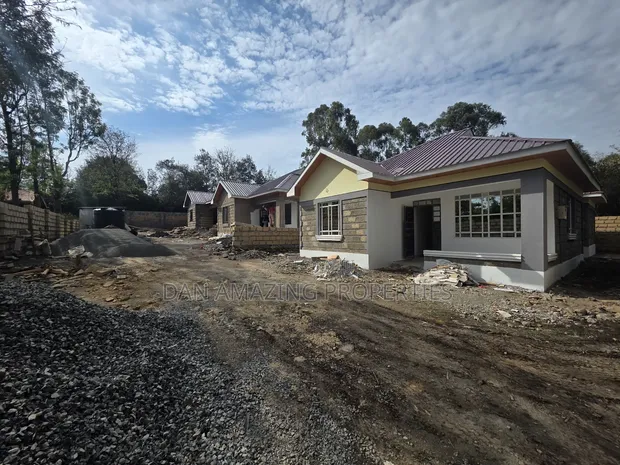 3bdrm Bungalow in Kaurai, Matasia for sale