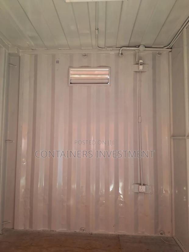 Nicely Done Container Stalls For Sale- This Delivery Being Made. - thumbnail 3