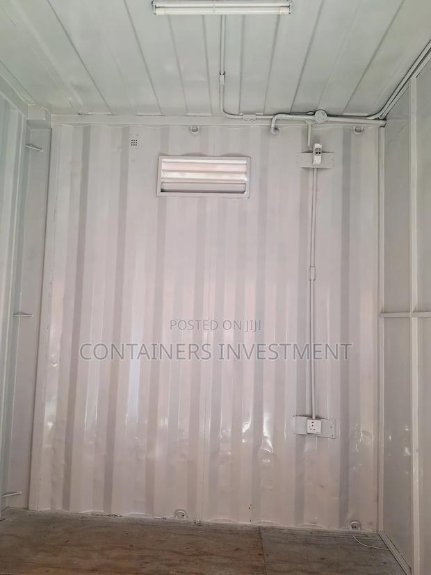 Nicely Done Container Stalls For Sale- This Delivery Being Made. - thumbnail 4