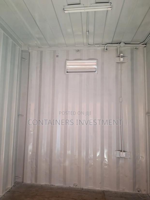 Cutely Put Together Container Stalls- Available In Multiple Colors. - thumbnail 3