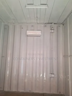 Cutely Put Together Container Stalls- Available In Multiple Colors.