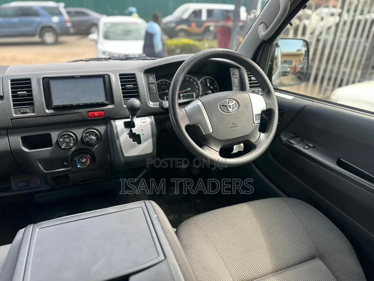 Toyota HiAce 2019 Silver