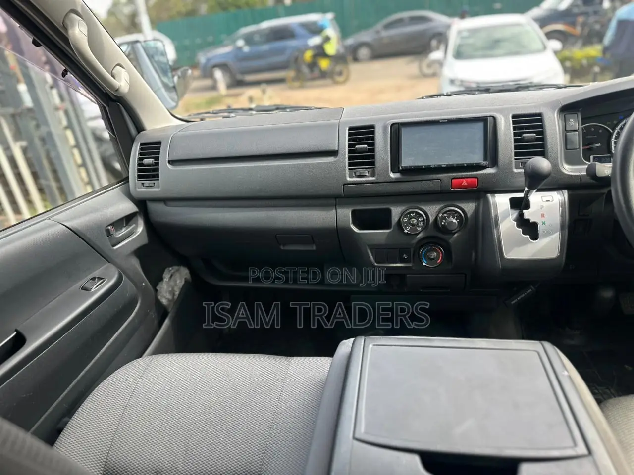 Toyota HiAce 2019 Silver