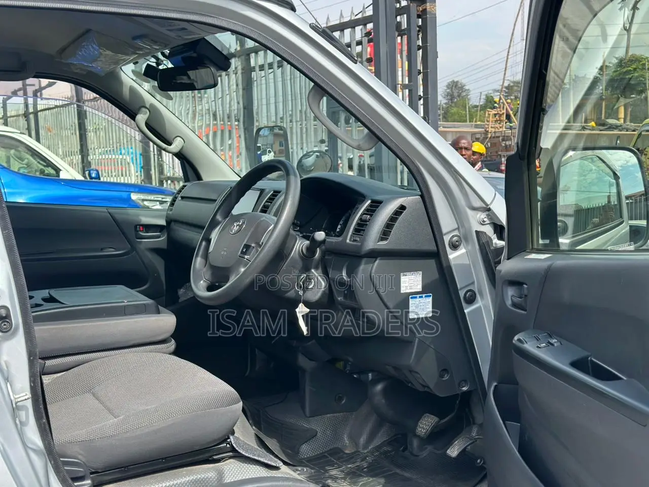 Toyota HiAce 2019 Silver