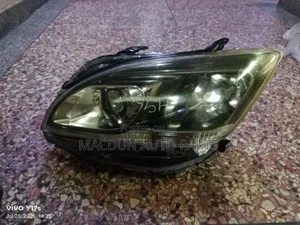 Mark X Zio Xenon Headlight