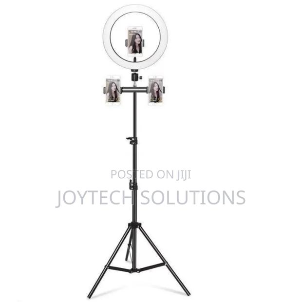 Ring Light With 3 Phone Holders.