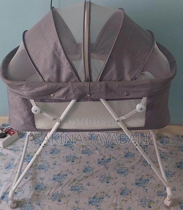 Baby Bassinet - thumbnail 2