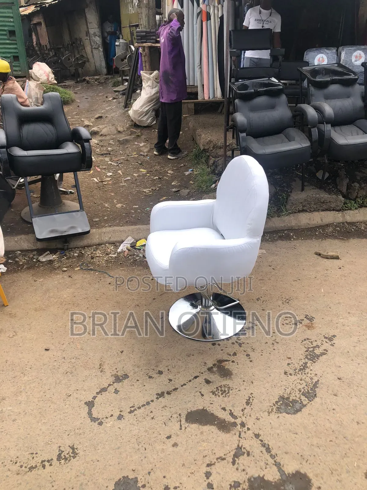 Hydraulic Styling Chairs 
