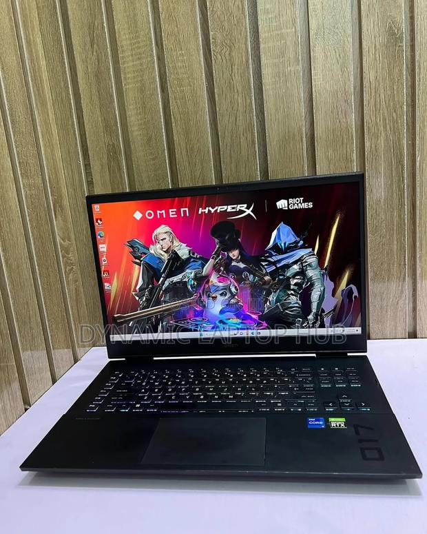 Laptop HP Omen 17 16GB Intel Core I7 SSD 1T - thumbnail 3