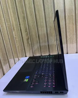 Laptop HP Omen 17 16GB Intel Core I7 SSD 1T