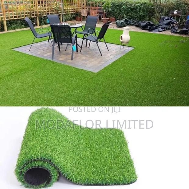 Thick Grass Carpet – Lush and Natural Finish