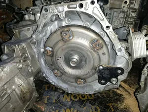 Toyota (Voxy, Noah, Harrier, Esquire) New Shape -3zr (4 Wheel) Gearbox