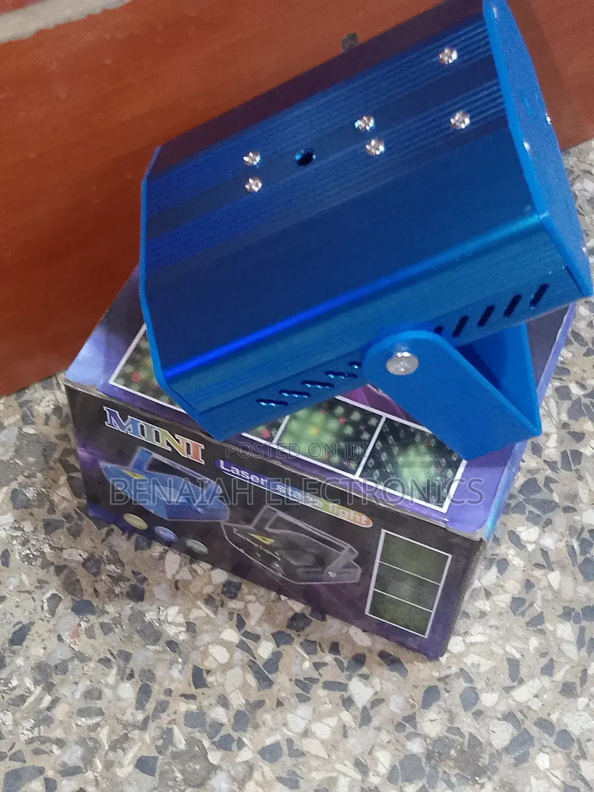 Mini Stage Light With Strong Stage Lighting Effect