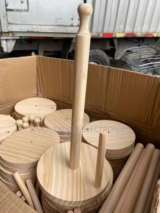 Bamboo Tissue Holder - thumbnail 2