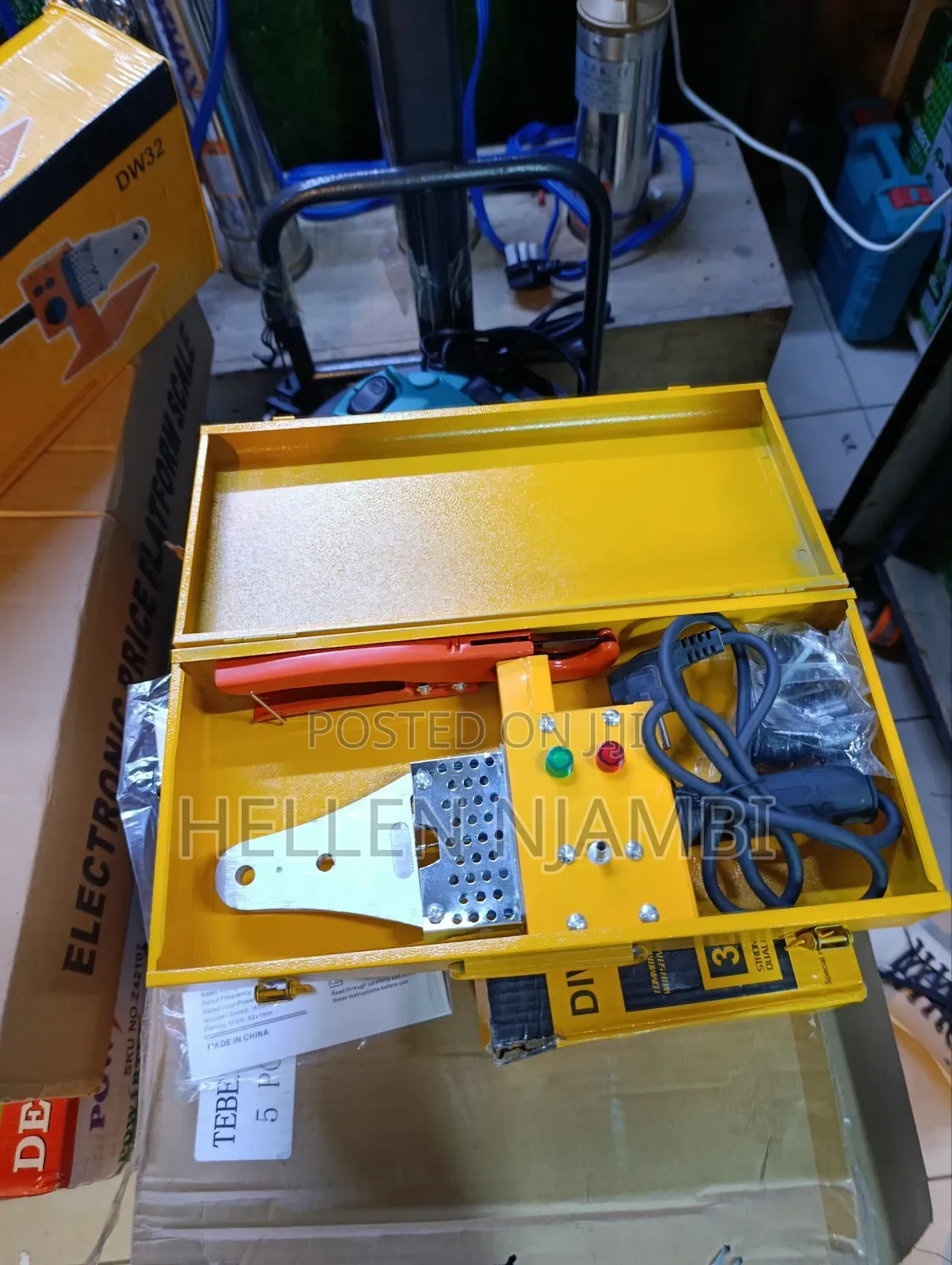 Diwolt 600w PPR Pipe Cutter Machine