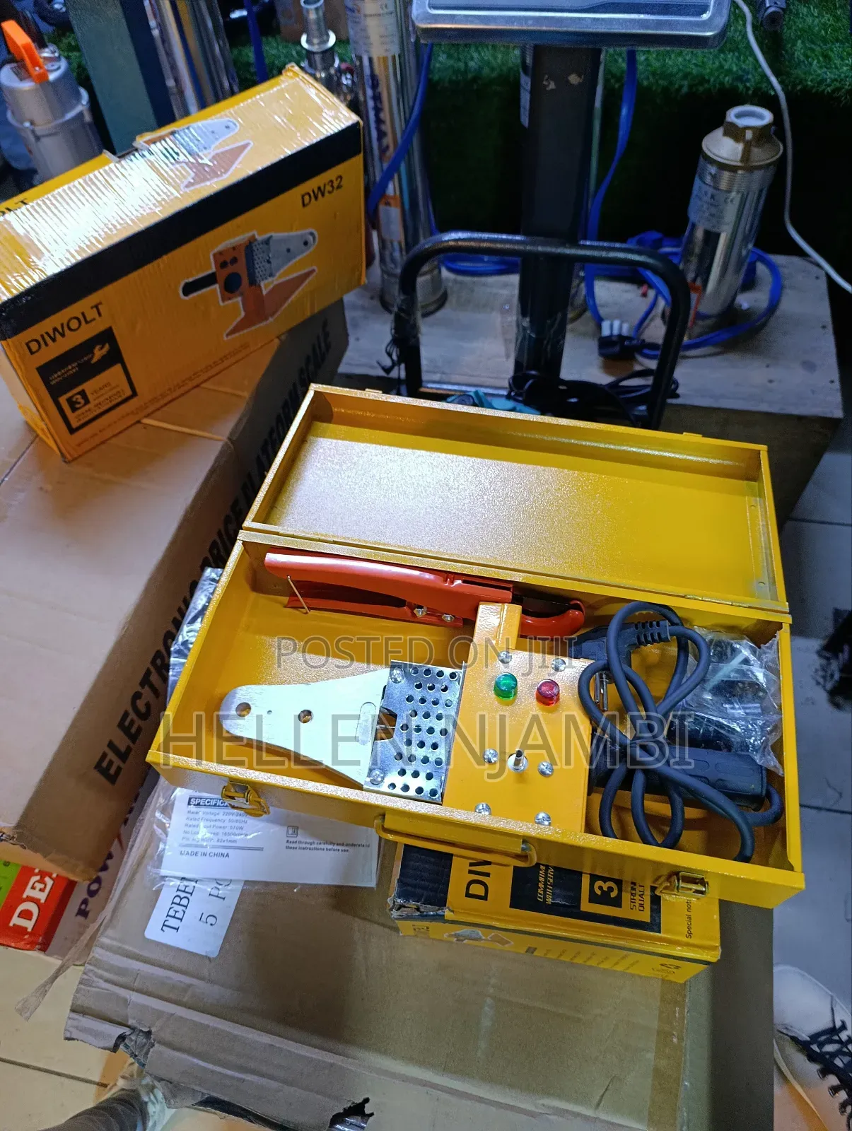 Diwolt 600w PPR Pipe Cutter Machine