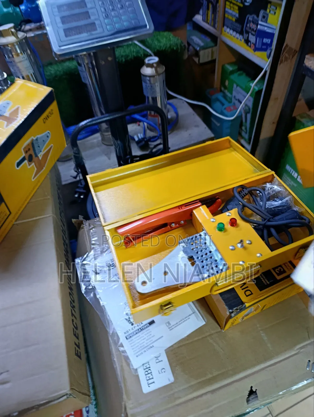 Diwolt Pipe Cutter 600watts PPR Machine