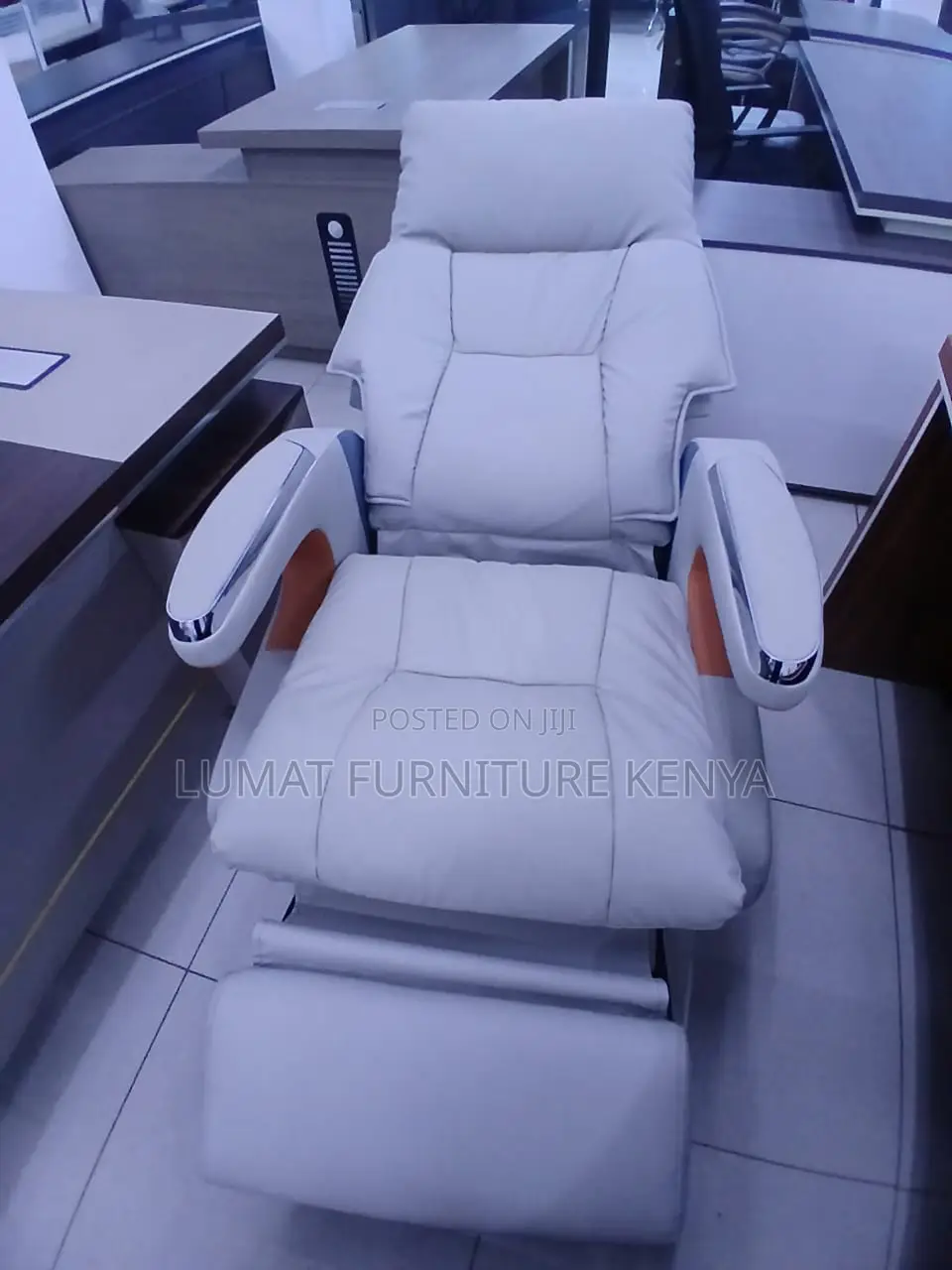 Premium Manager’S Seat