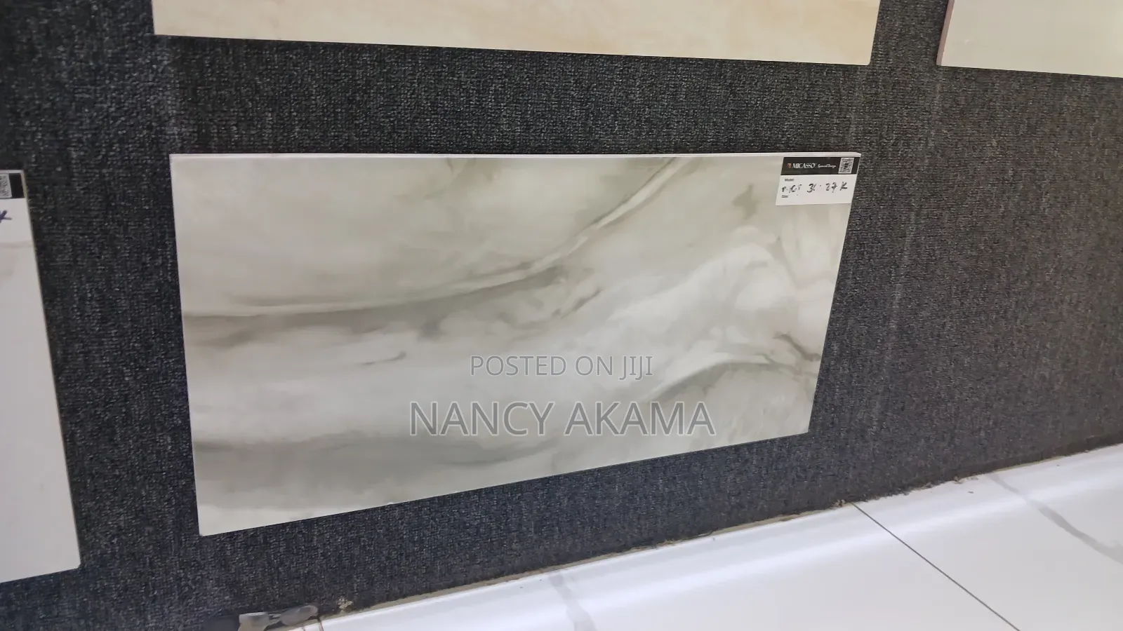 Glossy Finish Wall Tiles