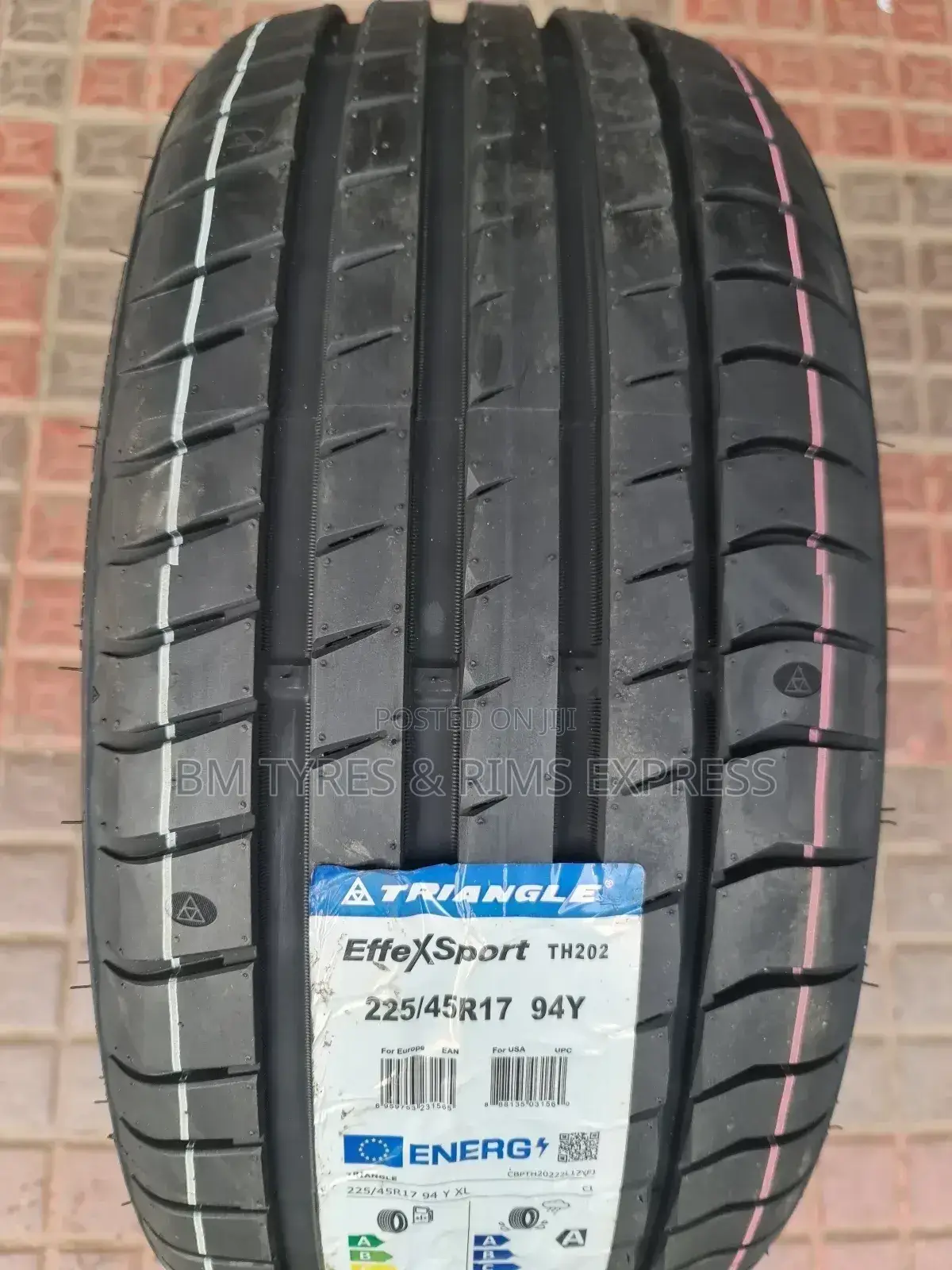 225 /45 R17 Triangle Tyres