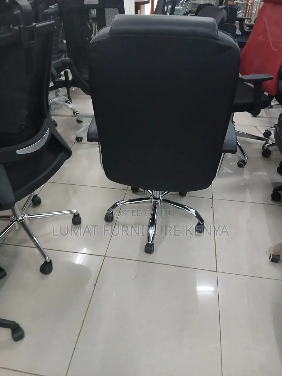 Manager Leather Seat