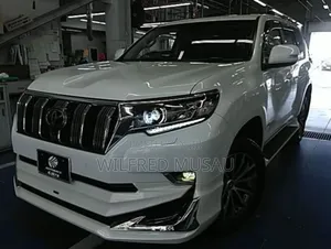 Toyota Land Cruiser Prado 2.8 2018 White
