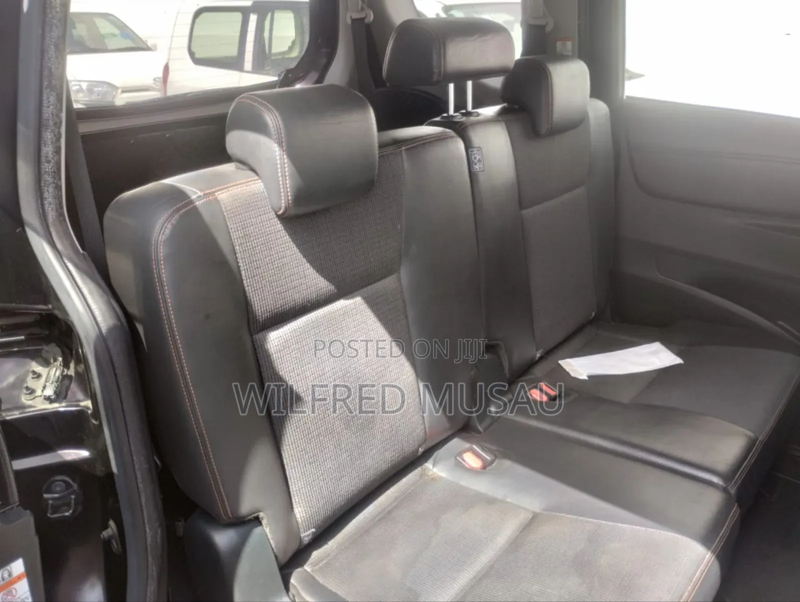 Toyota Sienta 1.5 FWD 2018 Brown