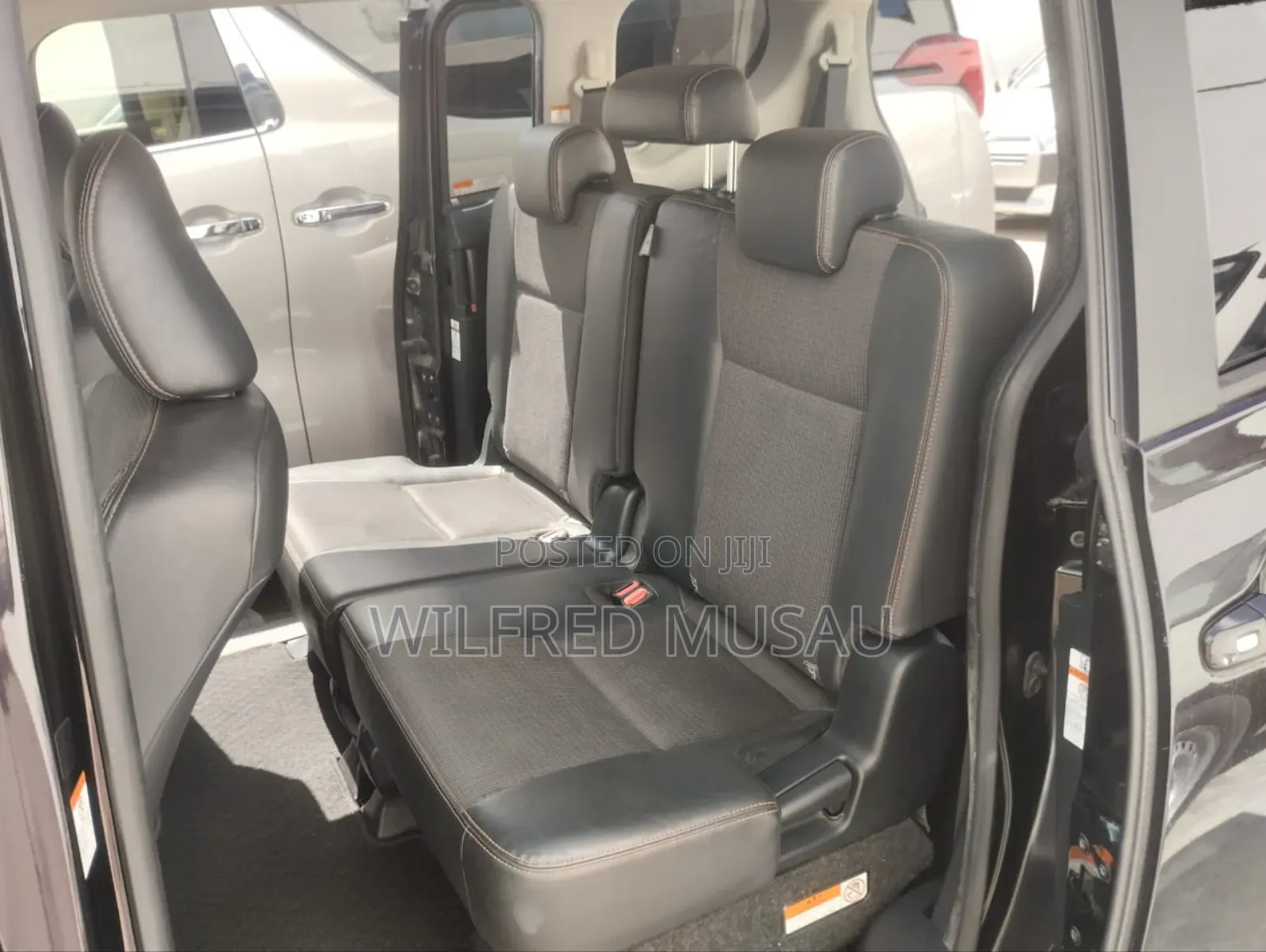 Toyota Sienta 1.5 FWD 2018 Brown