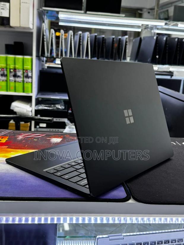 Laptop Microsoft Surface Pro 3 16GB Intel Core I7 SSD 256GB - thumbnail 3
