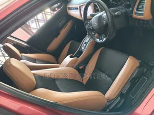 Honda Vezel 1.5 Hybrid 2WD 2019 Red