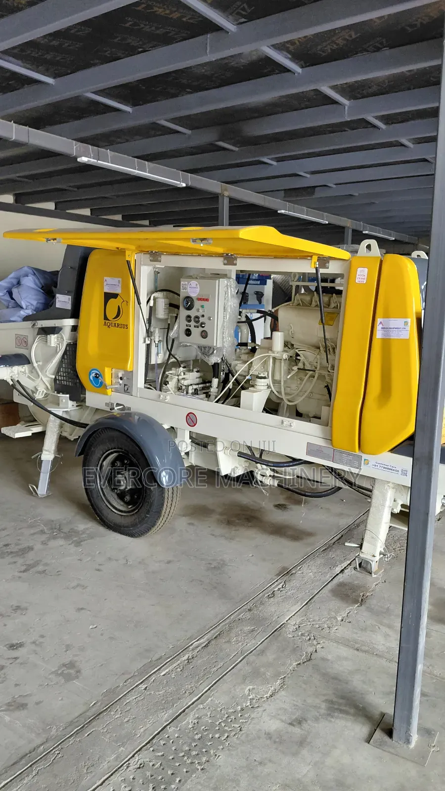 Heavy Commercial Concrete Pump Diesel Powered With 100m Delivery Pipe