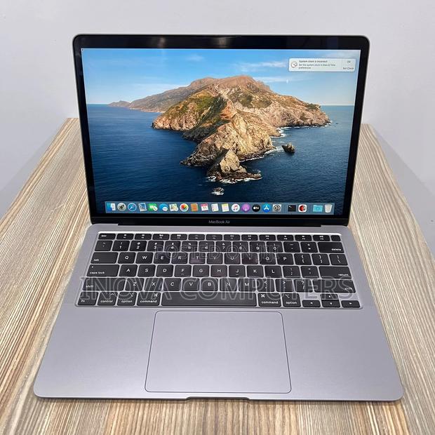 Laptop Apple MacBook Air 2020 8GB Intel Core I5 SSD 512GB - main view