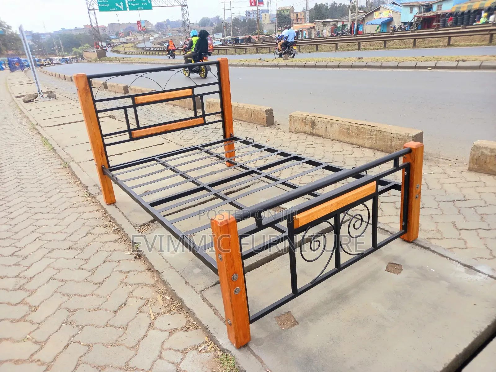 4 X 6 Ft Elegant Wooden Metal Frame Platform Bed for Bedroom Upgrade