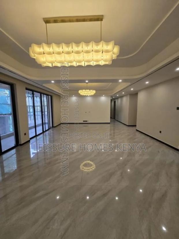 4bdrm Apartment in Lavington for sale - main view
