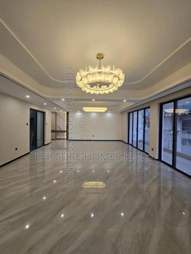 4bdrm Apartment in Lavington for sale - thumbnail 2