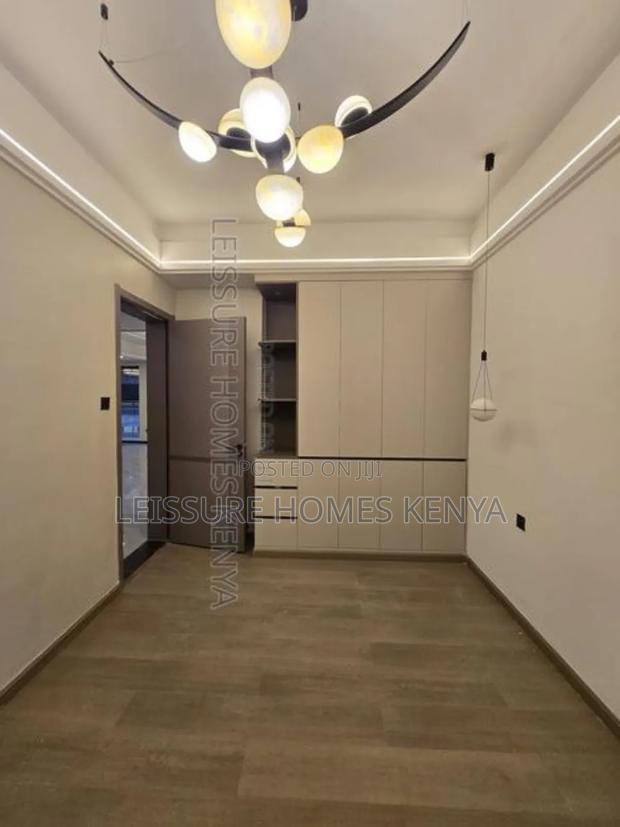 4bdrm Apartment in Lavington for sale - thumbnail 13