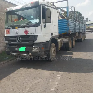 Mercedes Benz Actros 2003 White