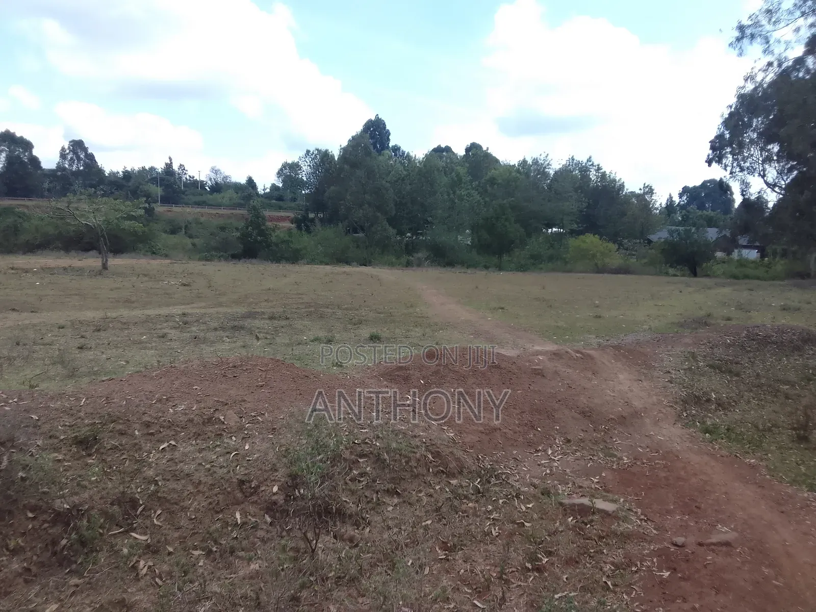 Karen - Dagoretti Rd - 10 Acres (5+5)