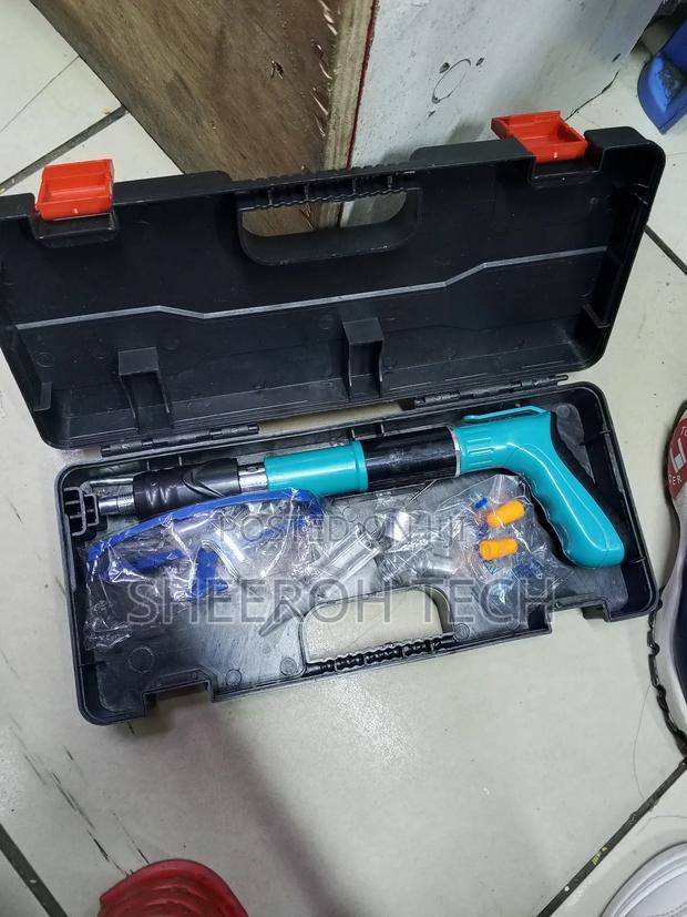 Rivet Gun/Rivet Gun - main view