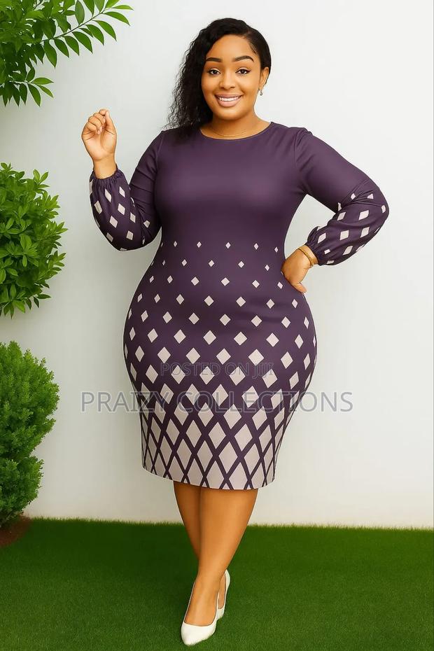 Straight Dress - thumbnail 3