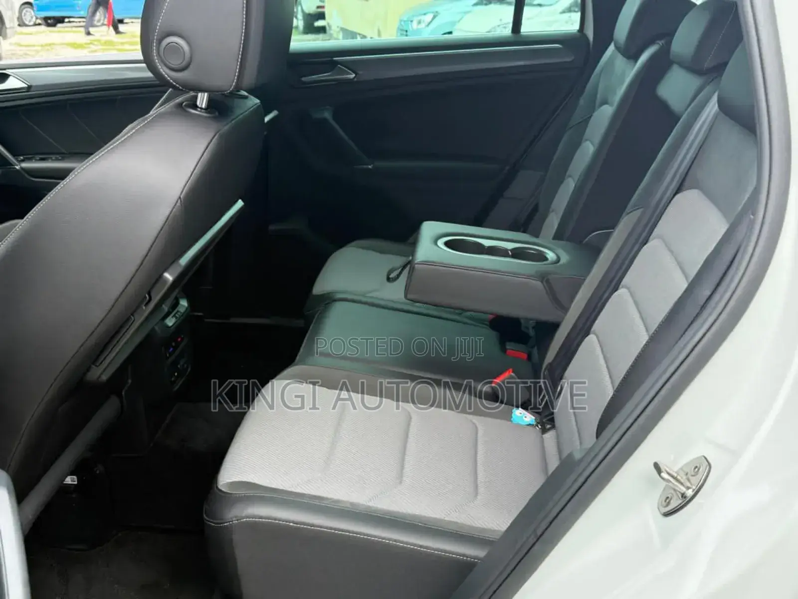 Volkswagen Tiguan 2.0T SEL R-Line FWD 2019 White